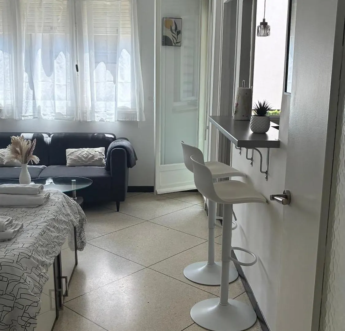 Nice Sejour Detente Studio Lumineux Balcon Cuisine Equipee Wifi 0*,